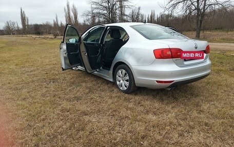 Volkswagen Jetta VI, 2013 год, 1 535 000 рублей, 5 фотография