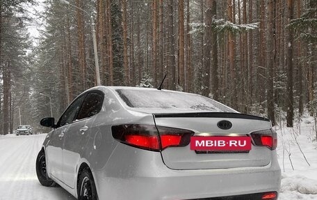 KIA Rio III рестайлинг, 2012 год, 900 000 рублей, 5 фотография