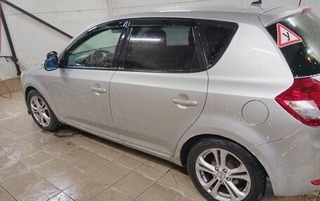 KIA cee'd I рестайлинг, 2011 год, 620 000 рублей, 10 фотография