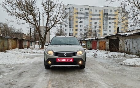 Renault Sandero II рестайлинг, 2014 год, 850 000 рублей, 2 фотография