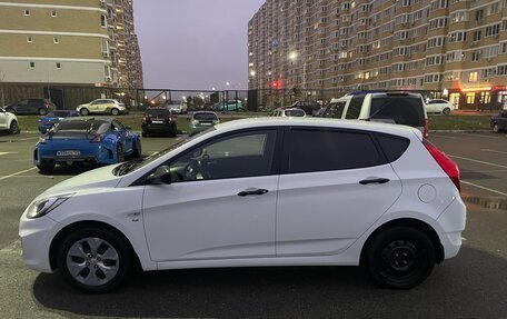 Hyundai Solaris II рестайлинг, 2014 год, 870 000 рублей, 3 фотография