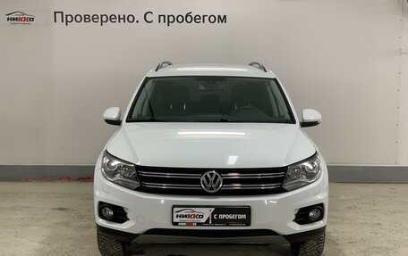 Volkswagen Tiguan I, 2015 год, 1 995 000 рублей, 2 фотография