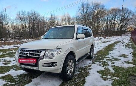 Mitsubishi Pajero IV, 2014 год, 3 150 000 рублей, 4 фотография