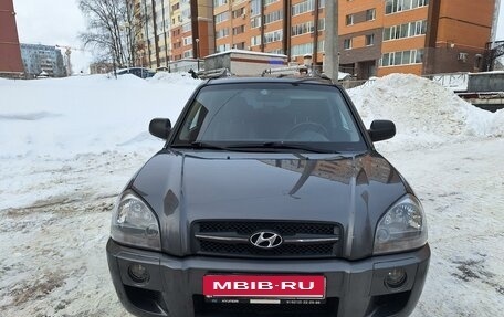 Hyundai Tucson III, 2008 год, 800 000 рублей, 2 фотография