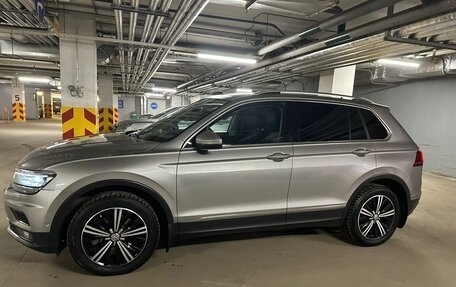 Volkswagen Tiguan II, 2017 год, 2 999 999 рублей, 7 фотография