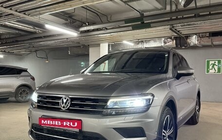 Volkswagen Tiguan II, 2017 год, 2 999 999 рублей, 34 фотография