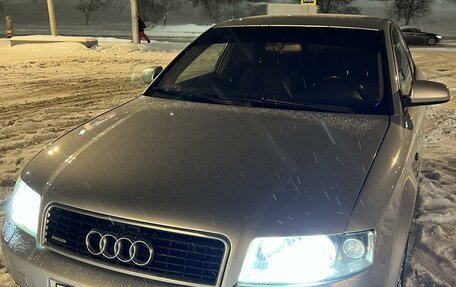 Audi A4, 2004 год, 820 000 рублей, 6 фотография