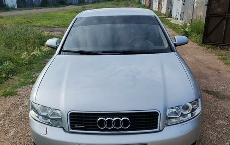 Audi A4, 2004 год, 820 000 рублей, 14 фотография