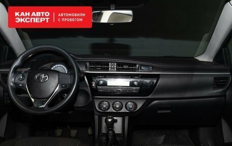 Toyota Corolla, 2013 год, 1 005 000 рублей, 7 фотография