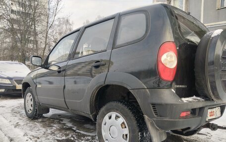 Chevrolet Niva I рестайлинг, 2015 год, 550 000 рублей, 11 фотография