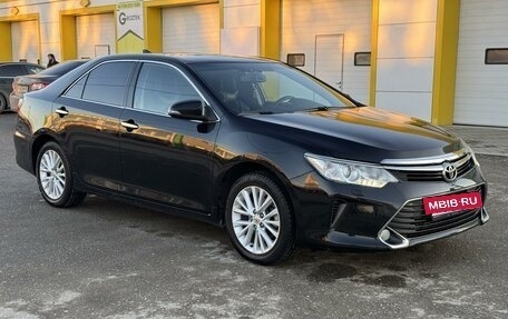 Toyota Camry, 2015 год, 1 990 000 рублей, 3 фотография