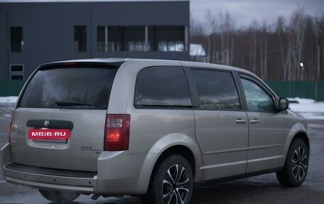 Dodge Caravan V, 2009 год, 960 000 рублей, 8 фотография