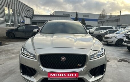 Jaguar F-Pace, 2016 год, 3 750 000 рублей, 4 фотография