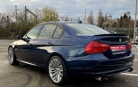 BMW 3 серия, 2010 год, 850 000 рублей, 2 фотография