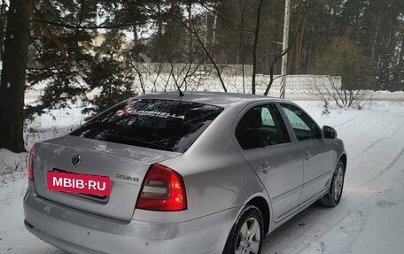 Skoda Octavia, 2011 год, 820 000 рублей, 2 фотография