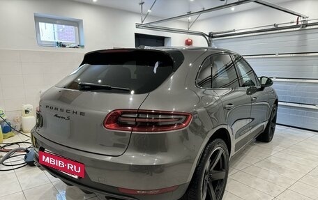 Porsche Macan I рестайлинг, 2015 год, 2 960 000 рублей, 3 фотография