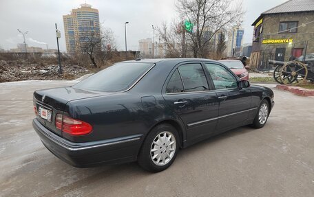 Mercedes-Benz E-Класс, 2000 год, 775 000 рублей, 14 фотография