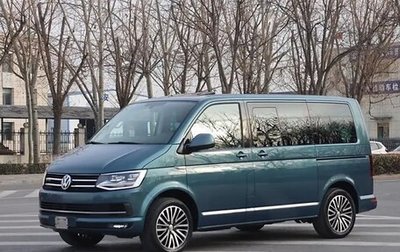 Volkswagen Multivan T6 рестайлинг, 2020 год, 6 900 000 рублей, 1 фотография