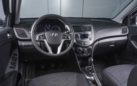 Hyundai Solaris II рестайлинг, 2015 год, 1 099 000 рублей, 6 фотография