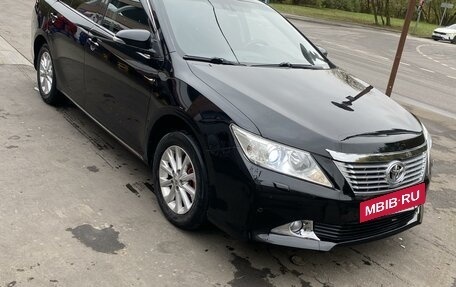 Toyota Camry, 2013 год, 1 700 000 рублей, 2 фотография