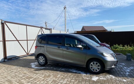 Honda Freed I, 2010 год, 1 099 000 рублей, 3 фотография