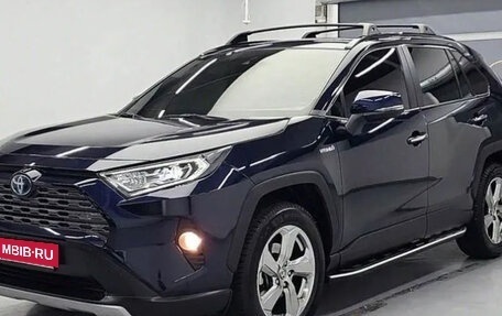 Toyota RAV4, 2021 год, 3 397 411 рублей, 1 фотография