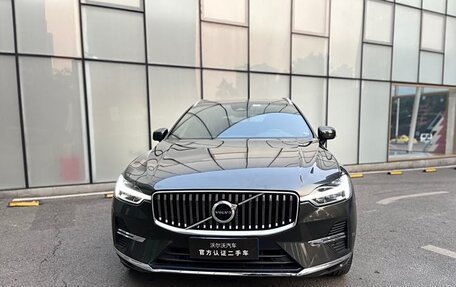 Volvo XC60 II, 2022 год, 3 600 000 рублей, 2 фотография