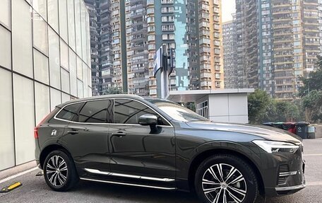 Volvo XC60 II, 2022 год, 3 600 000 рублей, 4 фотография