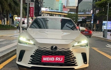 Lexus RX IV рестайлинг, 2023 год, 7 000 850 рублей, 3 фотография