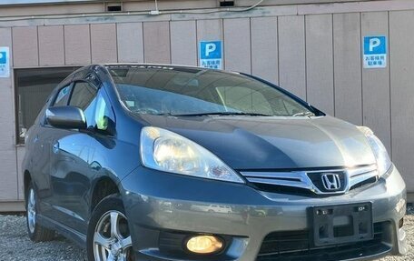 Honda Fit Shuttle I рестайлинг, 2013 год, 890 000 рублей, 27 фотография