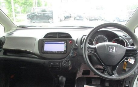 Honda Fit Shuttle I рестайлинг, 2014 год, 905 000 рублей, 13 фотография