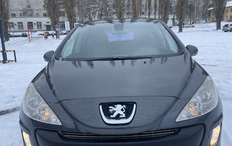 Peugeot 308 II, 2011 год, 569 999 рублей, 1 фотография