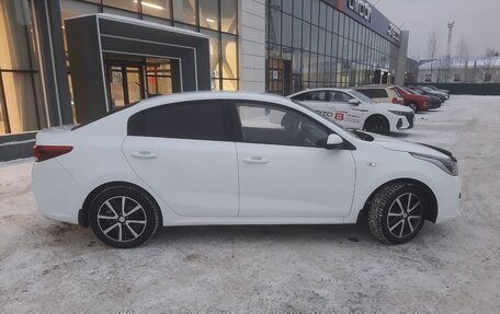 KIA Rio IV, 2020 год, 1 450 000 рублей, 10 фотография