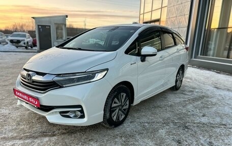 Honda Shuttle II, 2016 год, 1 430 000 рублей, 4 фотография