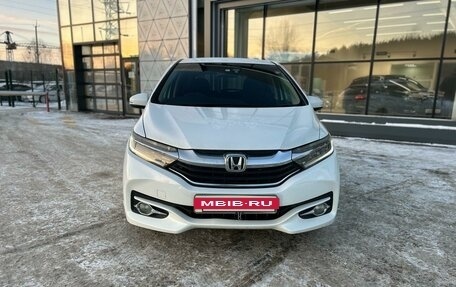 Honda Shuttle II, 2016 год, 1 430 000 рублей, 3 фотография