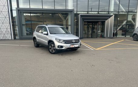 Volkswagen Tiguan I, 2012 год, 1 390 000 рублей, 2 фотография