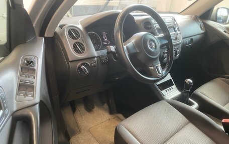 Volkswagen Tiguan I, 2011 год, 1 110 000 рублей, 11 фотография