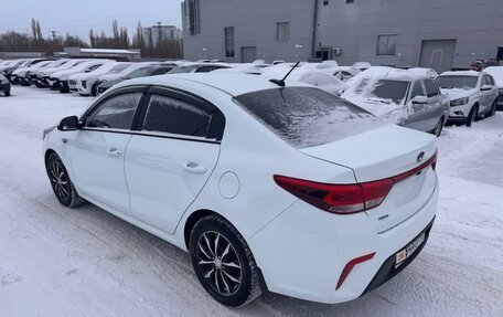 KIA Rio IV, 2020 год, 1 657 000 рублей, 2 фотография