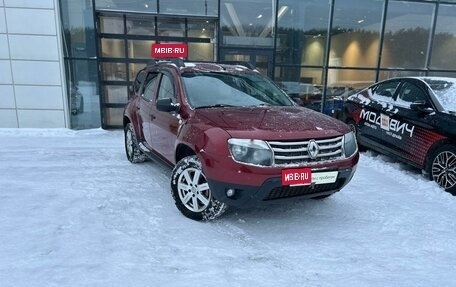 Renault Duster I рестайлинг, 2014 год, 1 180 000 рублей, 2 фотография