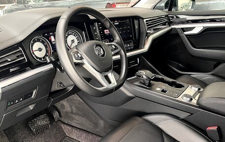 Volkswagen Touareg III, 2018 год, 5 075 000 рублей, 16 фотография