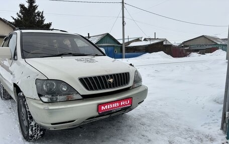 Toyota Harrier, 1998 год, 900 000 рублей, 1 фотография