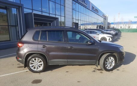 Volkswagen Tiguan I, 2015 год, 1 285 000 рублей, 10 фотография