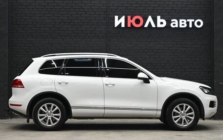 Volkswagen Touareg III, 2012 год, 2 400 000 рублей, 9 фотография