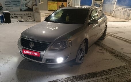 Volkswagen Passat B6, 2006 год, 670 000 рублей, 1 фотография