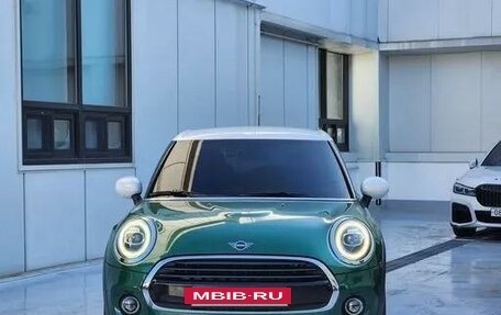 MINI Clubman, 2021 год, 3 526 000 рублей, 2 фотография