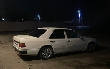 Mercedes-Benz W124, 1990 год, 265 000 рублей, 6 фотография