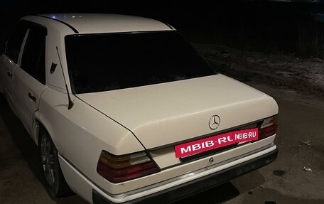 Mercedes-Benz W124, 1990 год, 265 000 рублей, 5 фотография