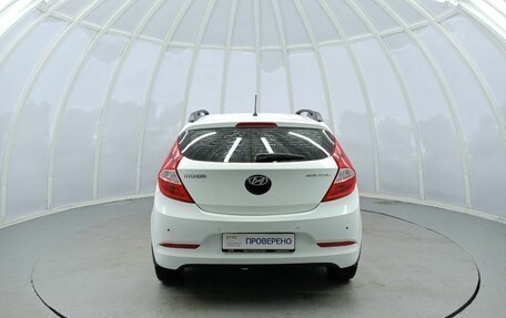 Hyundai Solaris II рестайлинг, 2015 год, 1 070 000 рублей, 7 фотография