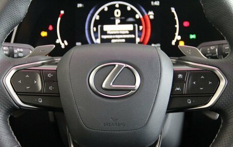 Lexus RX IV рестайлинг, 2024 год, 12 899 000 рублей, 16 фотография