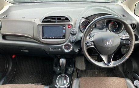 Honda Fit Shuttle I рестайлинг, 2013 год, 905 000 рублей, 8 фотография